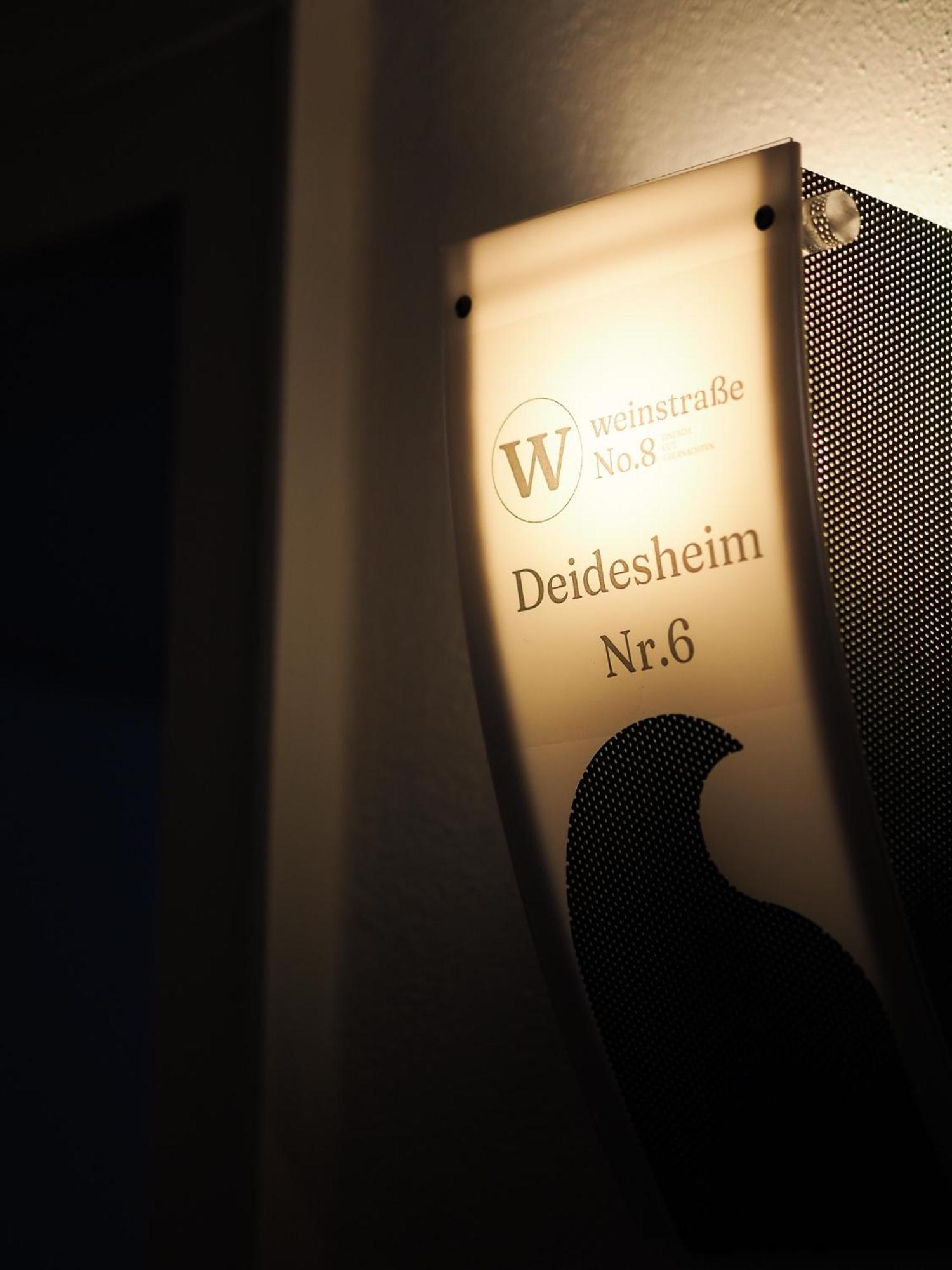 Weinstrasse No 8 "Einfach-Gut-Uebernachten" Leinsweiler Esterno foto